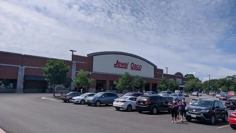 Gateway Centre Plaza