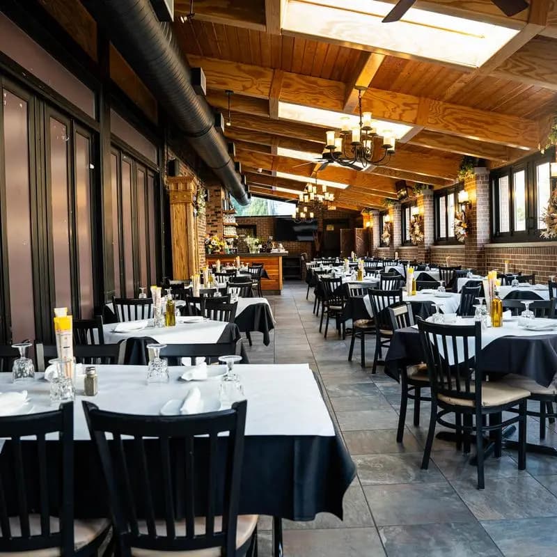 La Villa Restaurant Lounge and Banquets