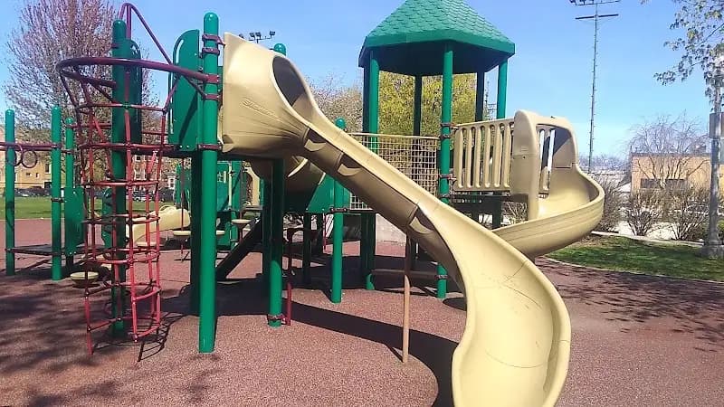 Gross (Theodore) Park