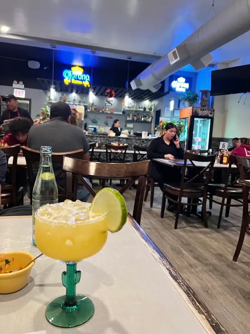 El Pulpo Loco Restaurant